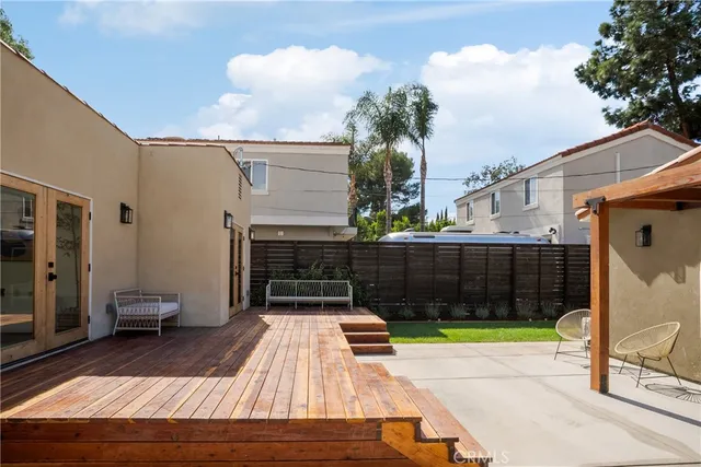 $1,999,000 | 2923 Acresite Street, Los Angeles, CA 90039