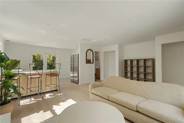 $1,999,000 | 2923 Acresite Street, Los Angeles, CA 90039