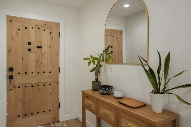 $1,999,000 | 2923 Acresite Street, Los Angeles, CA 90039