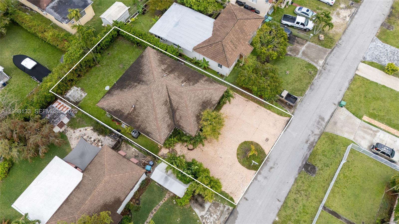 6881 Southwest 27th Street Miami, FL 33155 - Photo 30 of 33 Gallery Image 30