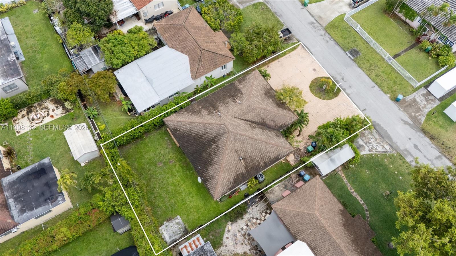 6881 Southwest 27th Street Miami, FL 33155 - Photo 31 of 33 Gallery Image 31