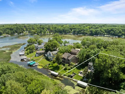 $594,000 | W5680 Ridge Road, La Grange, WI 53121