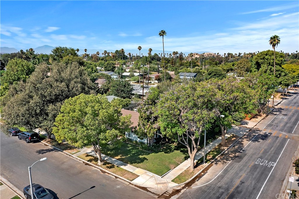 5201 Coventry Drive Riverside, CA 92506 - Photo 40 of 42 a view of a city