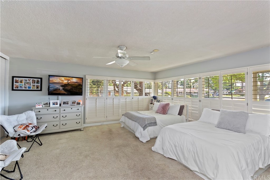 5201 Coventry Drive Riverside, CA 92506 - Photo 9 of 42 a living room with furniture and a flat screen tv