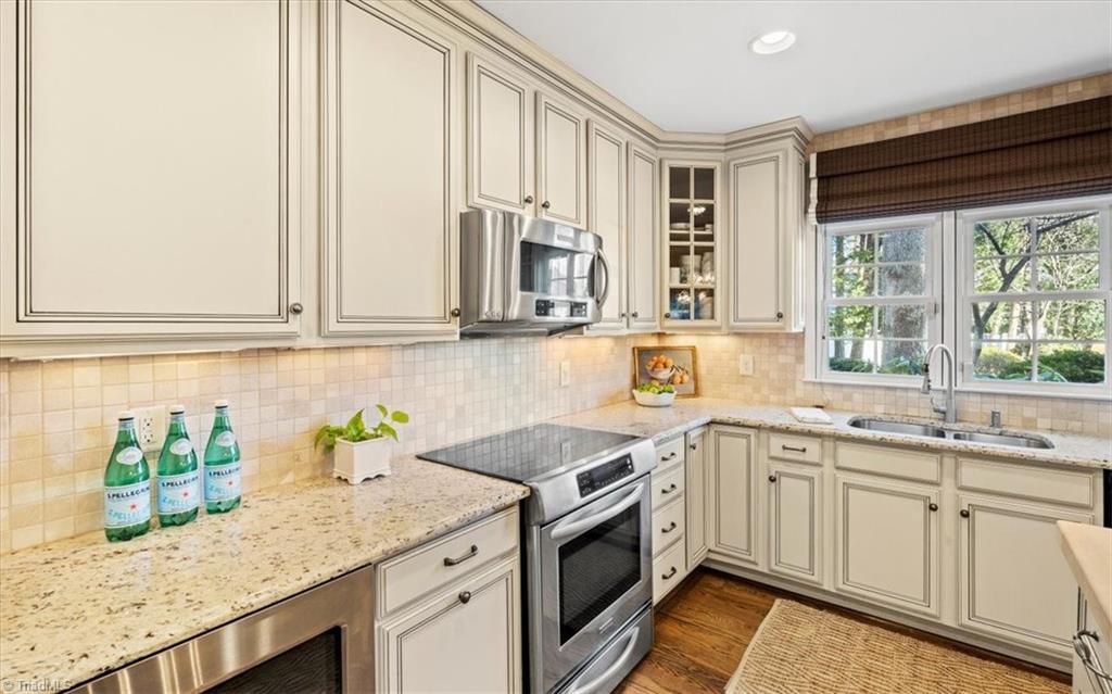 1108 Dover Road, Unit A Greensboro, NC 27408 - Photo 13 of 43 Gallery Image 13
