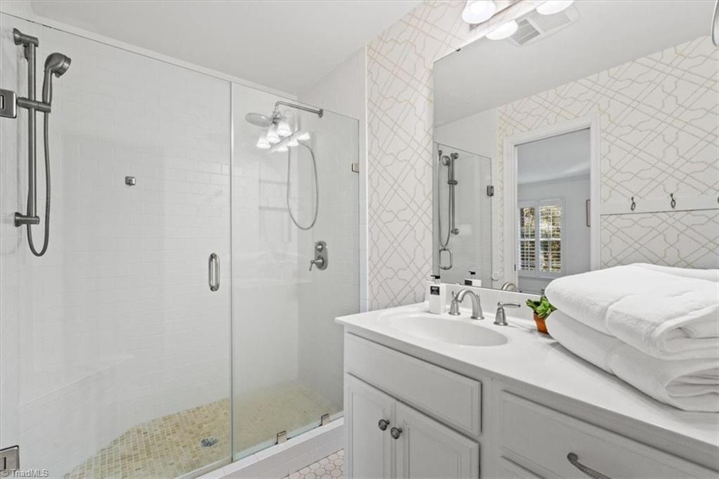 1108 Dover Road, Unit A Greensboro, NC 27408 - Photo 26 of 43 Gallery Image 26