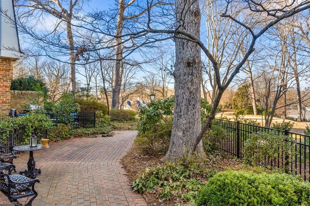 1108 Dover Road, Unit A Greensboro, NC 27408 - Photo 39 of 43 Gallery Image 39