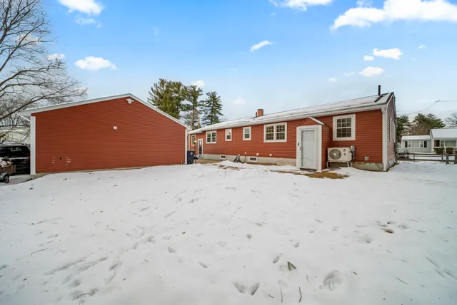 $650,000 | 23 Parkhurst Drive, Nashua, NH 03062