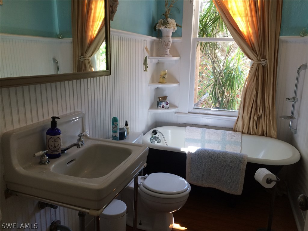 13841 Robert Road Bokeelia, FL 33922 - Photo 15 of 24 Gallery Image 15