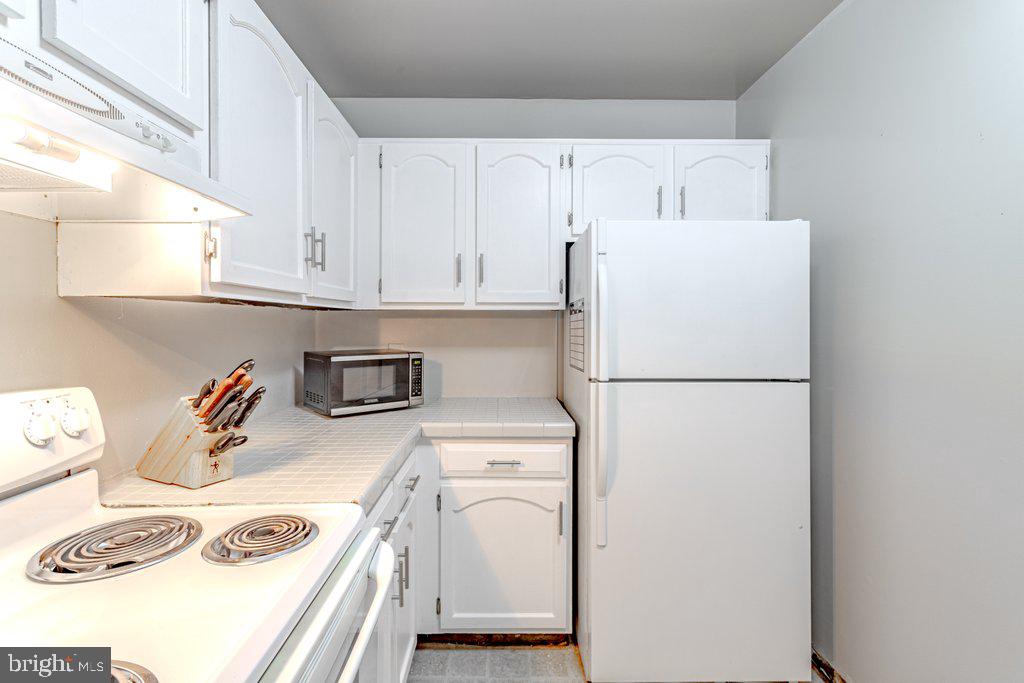 25 Church Road, Unit 145 Maple Shade, NJ 08052 - Photo 11 of 18
