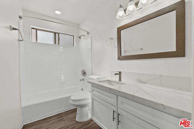 $1,795 | 15286 Sutton Street, Unit 208, Sherman Oaks, CA 91403