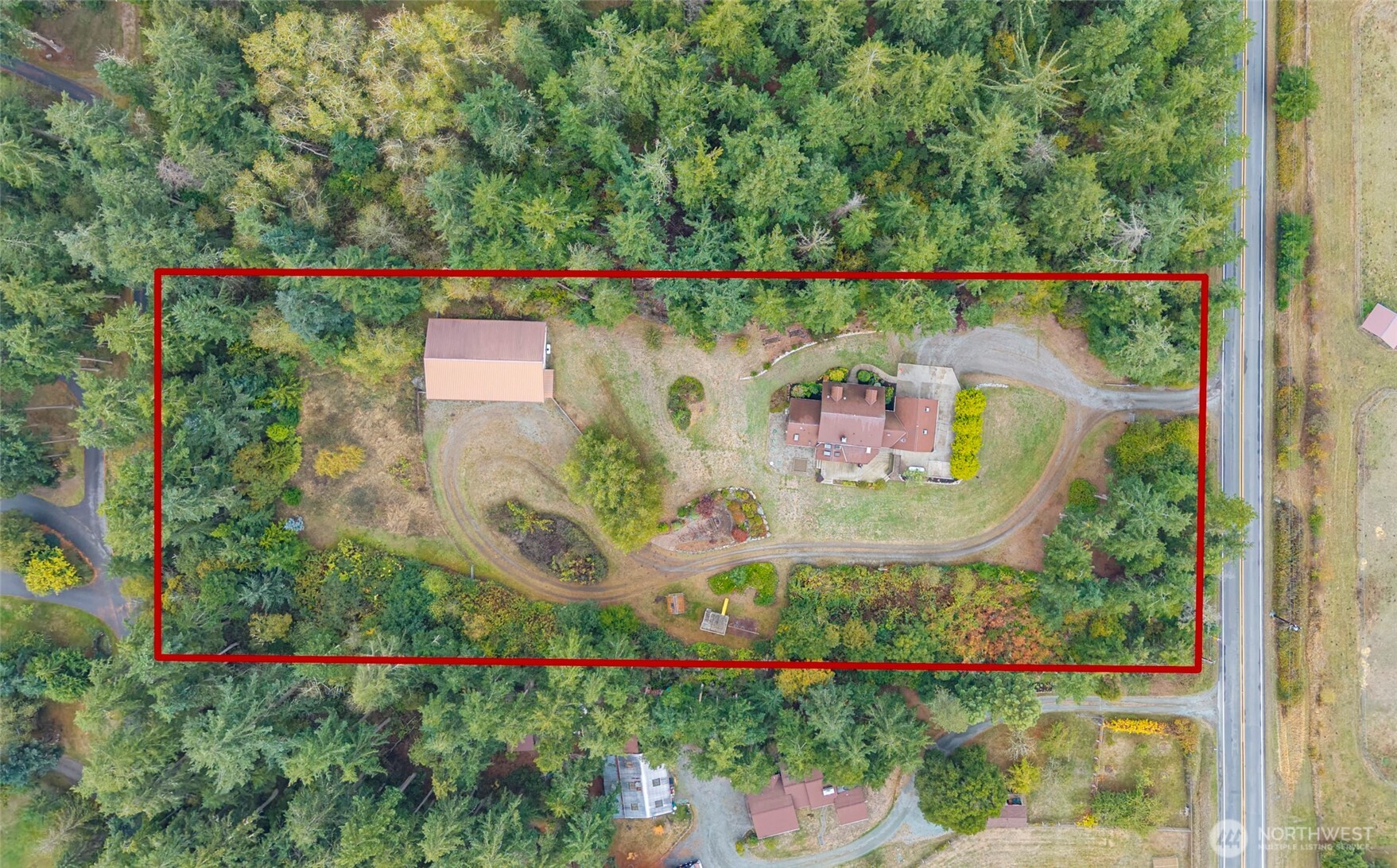 2049 Zylstra Road Oak Harbor, WA 98277 - Photo 4 of 36