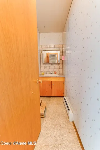 $375,000 | 104 9th Street, Silverton, ID 83873