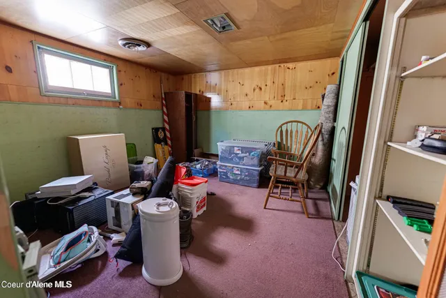 $375,000 | 104 9th Street, Silverton, ID 83873