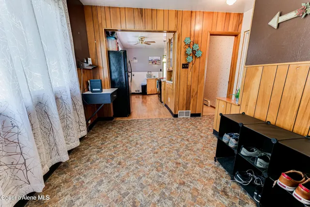 $375,000 | 104 9th Street, Silverton, ID 83873