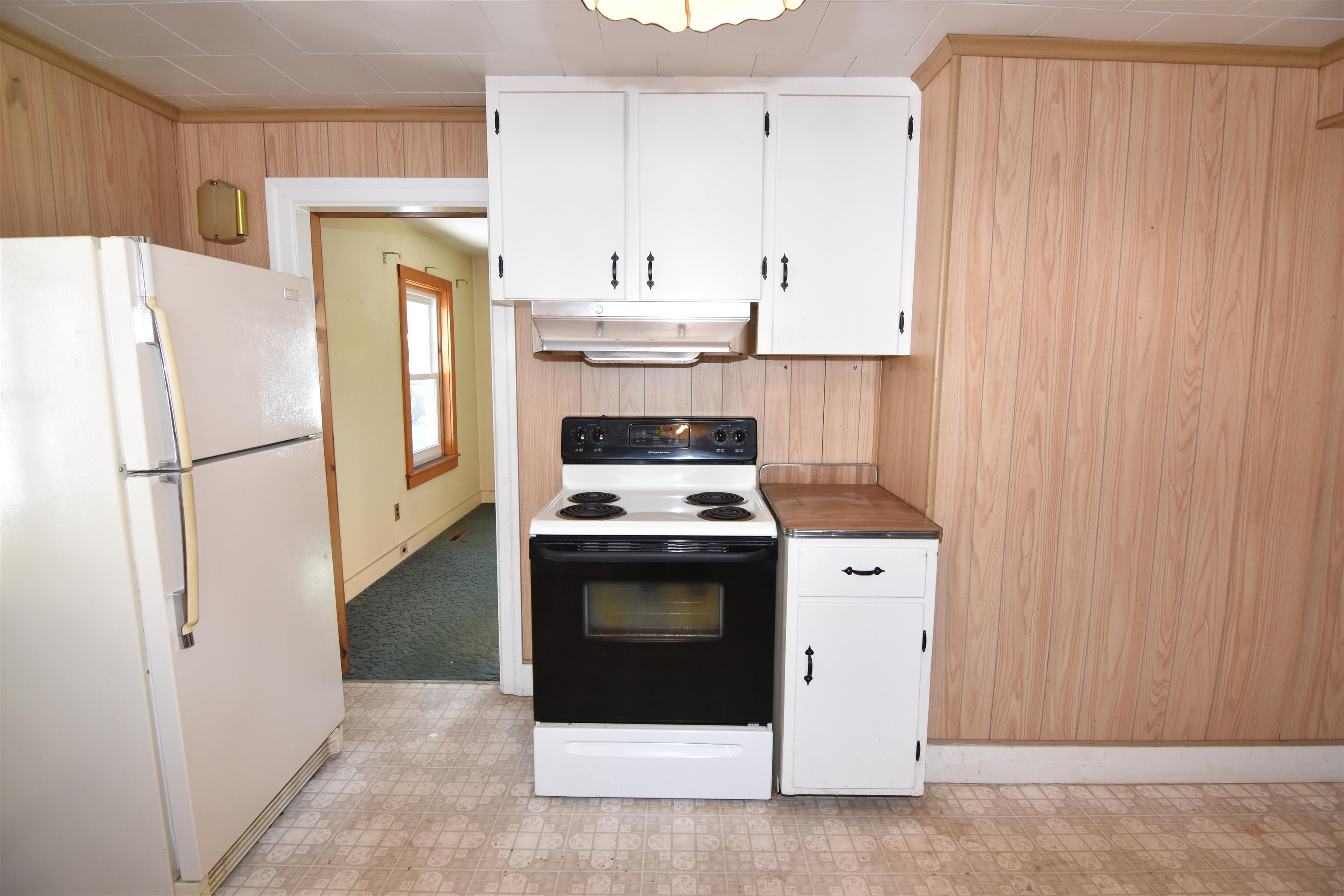 49 Clark Avenue Brattleboro, VT 05301 - Photo 12 of 45