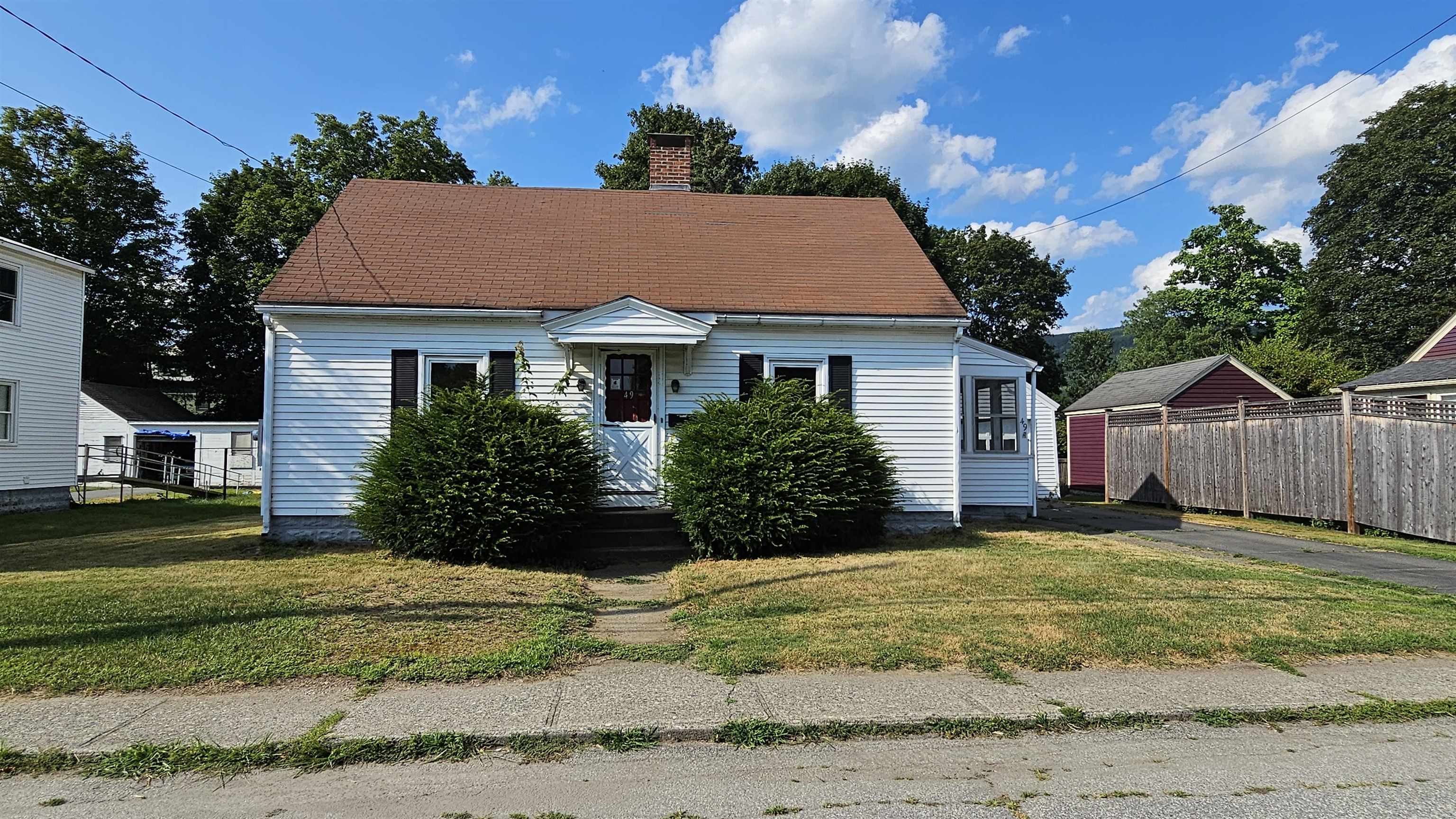 49 Clark Avenue Brattleboro, VT 05301 - Photo 3 of 45
