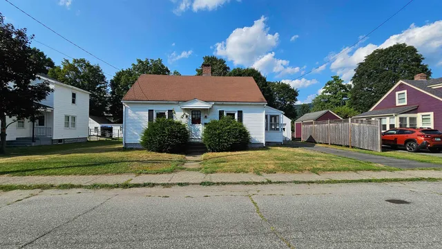 $284,900 | 49 Clark Avenue, Brattleboro, VT 05301