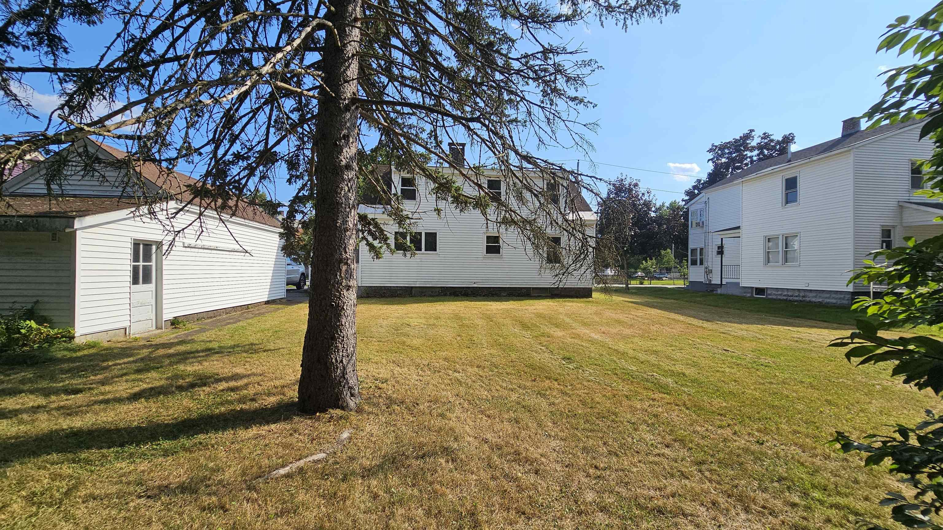 49 Clark Avenue Brattleboro, VT 05301 - Photo 5 of 45