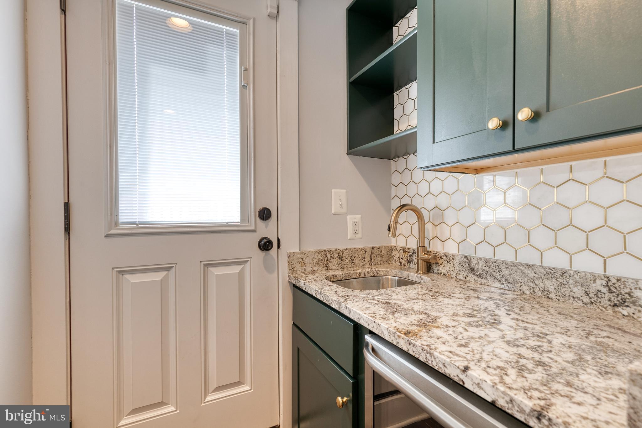 2205 Bank Street Baltimore, MD 21231 - Photo 21 of 24