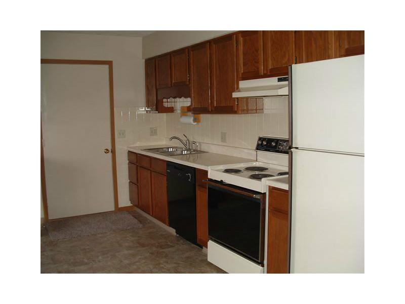 3029 Armsgate Road Springfield, OH 45503 - Photo 2 of 16
