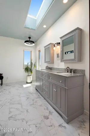 $699,000 | 645 North Ambassador Road, Dewey, AZ 86327