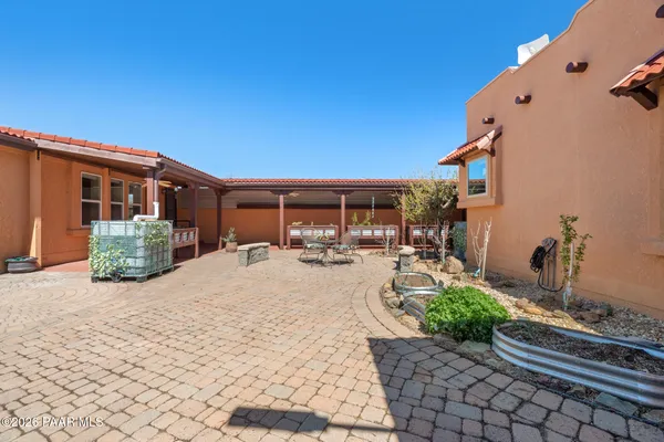 $699,000 | 645 North Ambassador Road, Dewey, AZ 86327