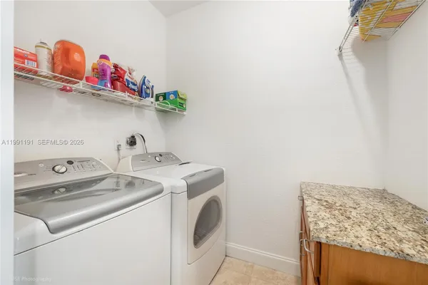$6,000 | 3421 Southwest 13th Terrace, Unit 3421, Miami, FL 33145