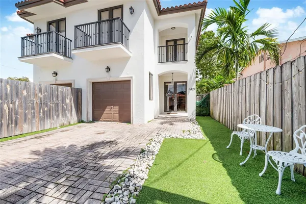 $6,000 | 3421 Southwest 13th Terrace, Unit 3421, Miami, FL 33145