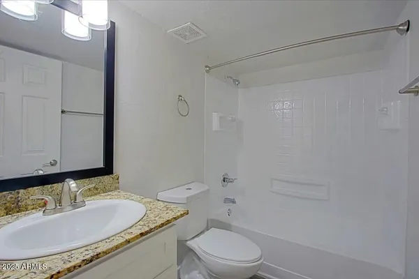 $1,250 | 1248 South Vineyard, Unit 2, Mesa, AZ 85210