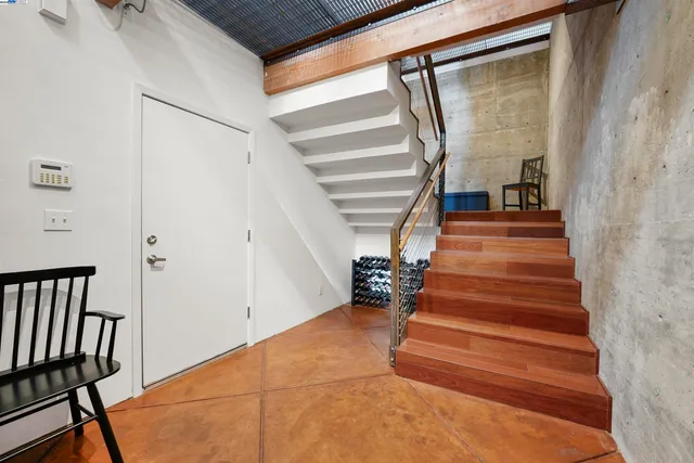 $1,098,000 | 1828 Arrowhead Drive, Oakland, CA 94611