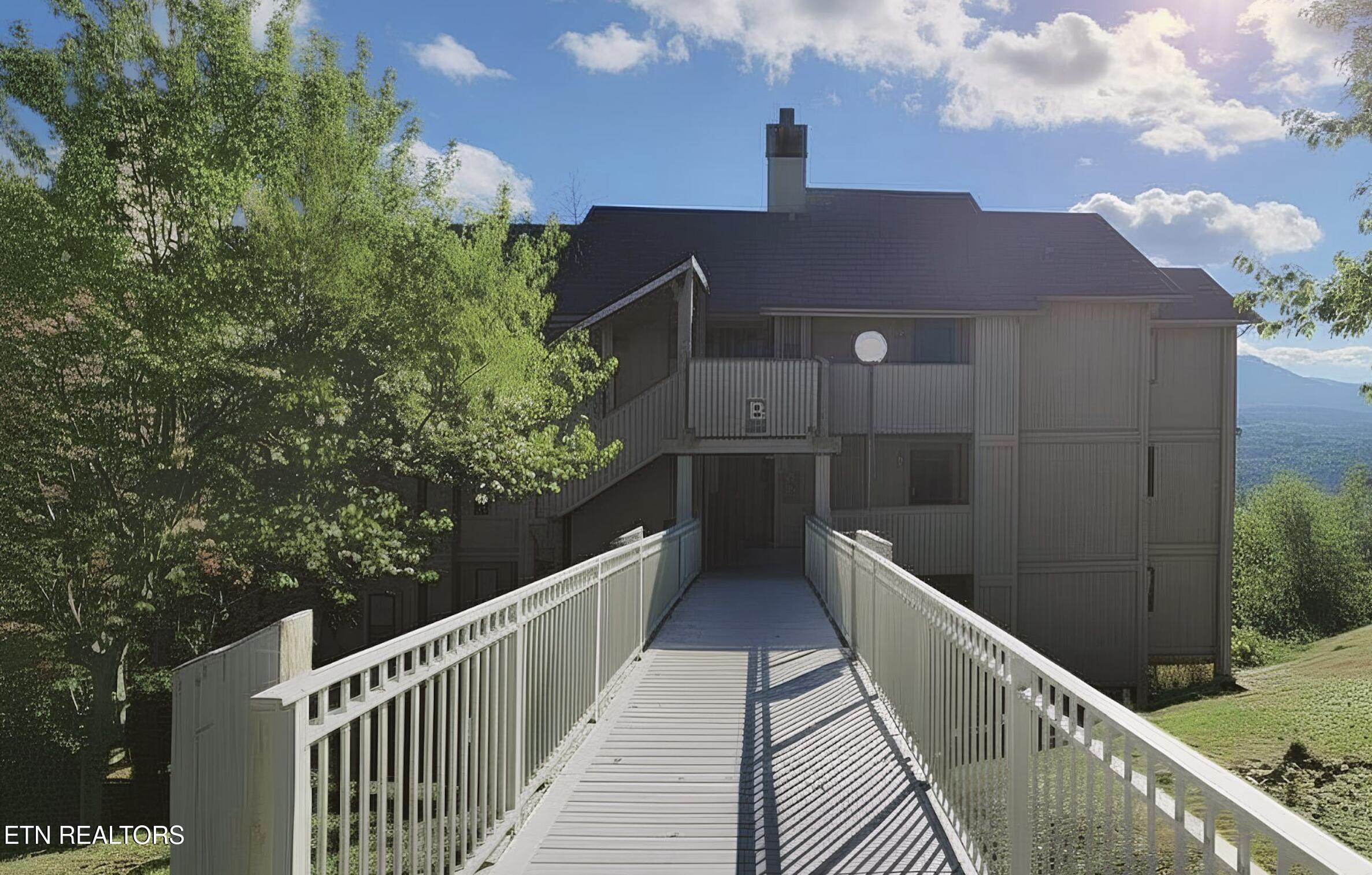 BUILDING B DEER RIDGE