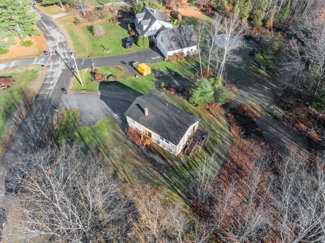 $299,000 | 31 Hillcrest Drive, Hermon, ME 04401