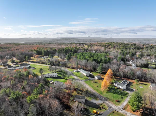 $289,000 | 31 Hillcrest Drive, Hermon, ME 04401