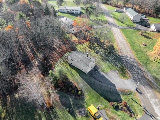 $299,000 | 31 Hillcrest Drive, Hermon, ME 04401