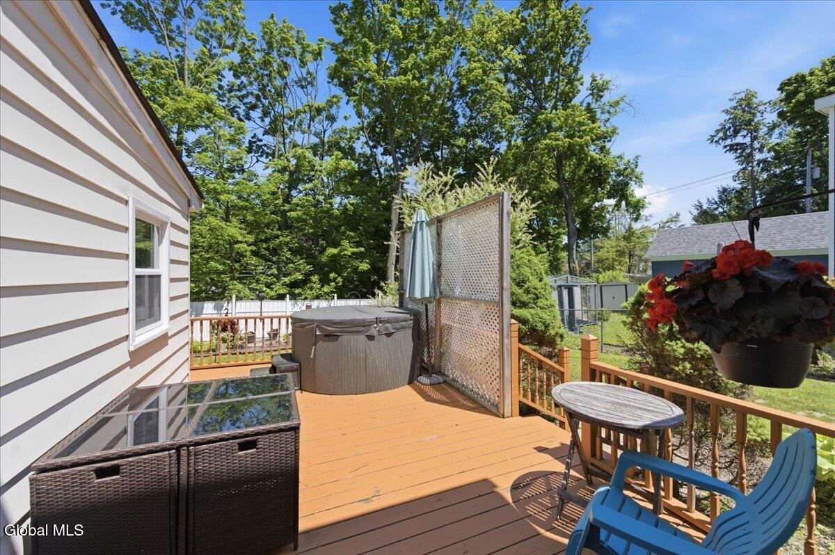 11 Freeman Road Albany, NY 12208 - Photo 31 of 34 31) 72433-6a24b2c55975f