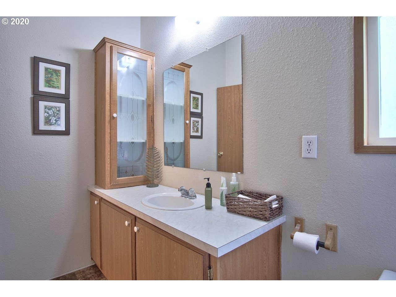 26010 Northeast Hanley Road Yacolt, WA 98675 - Photo 14 of 32 Gallery Image 14