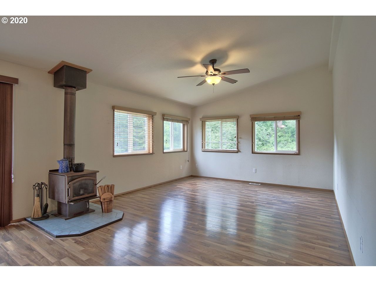 26010 Northeast Hanley Road Yacolt, WA 98675 - Photo 7 of 32 Gallery Image 7