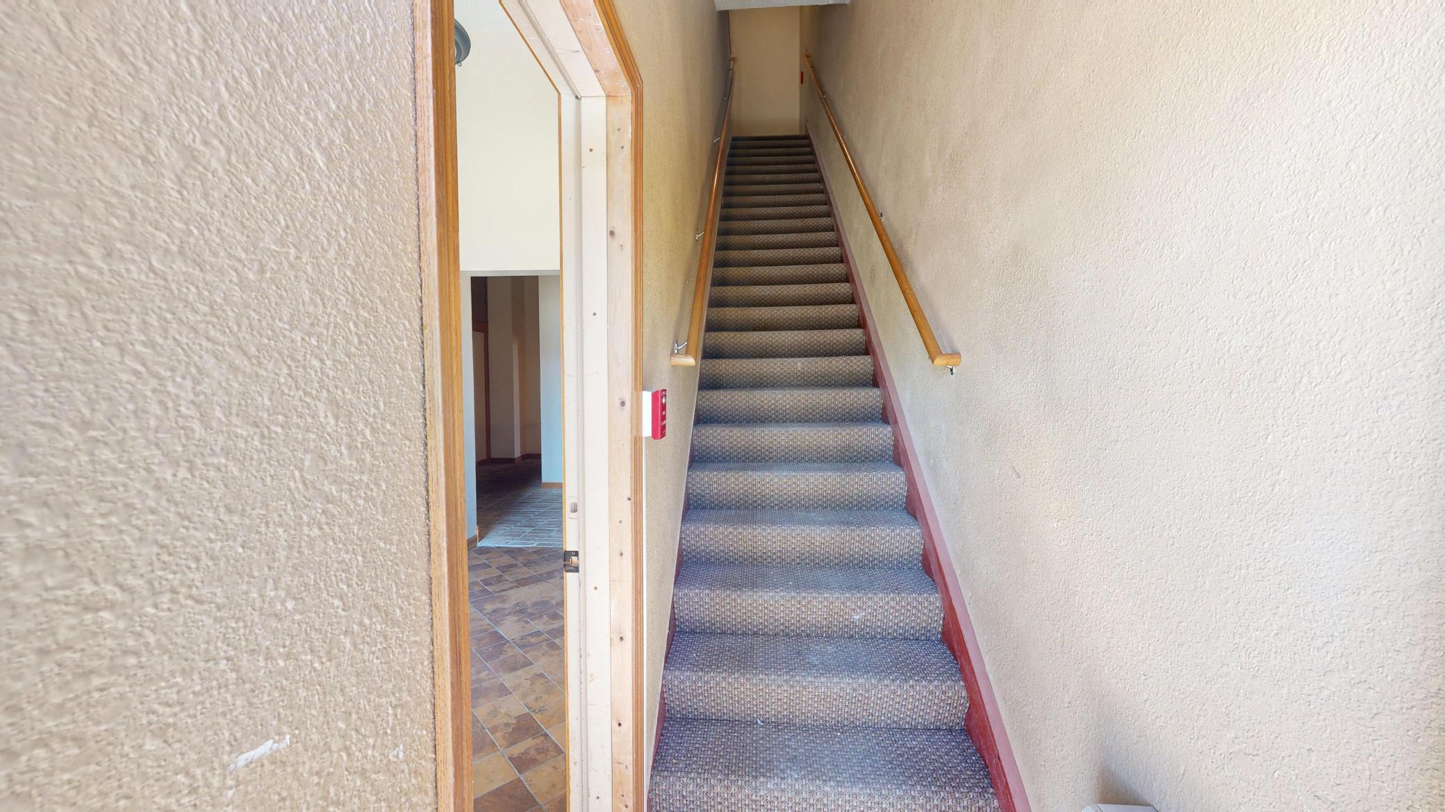 542 Benson Avenue Southwest, Unit DORM TYPE DWELLING Willmar, MN 56201 - Photo 11 of 13