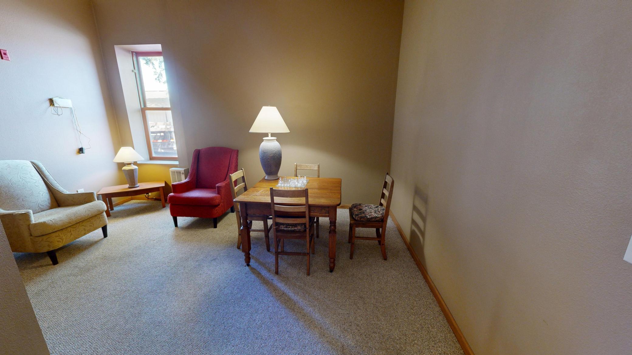 542 Benson Avenue Southwest, Unit DORM TYPE DWELLING Willmar, MN 56201 - Photo 8 of 13