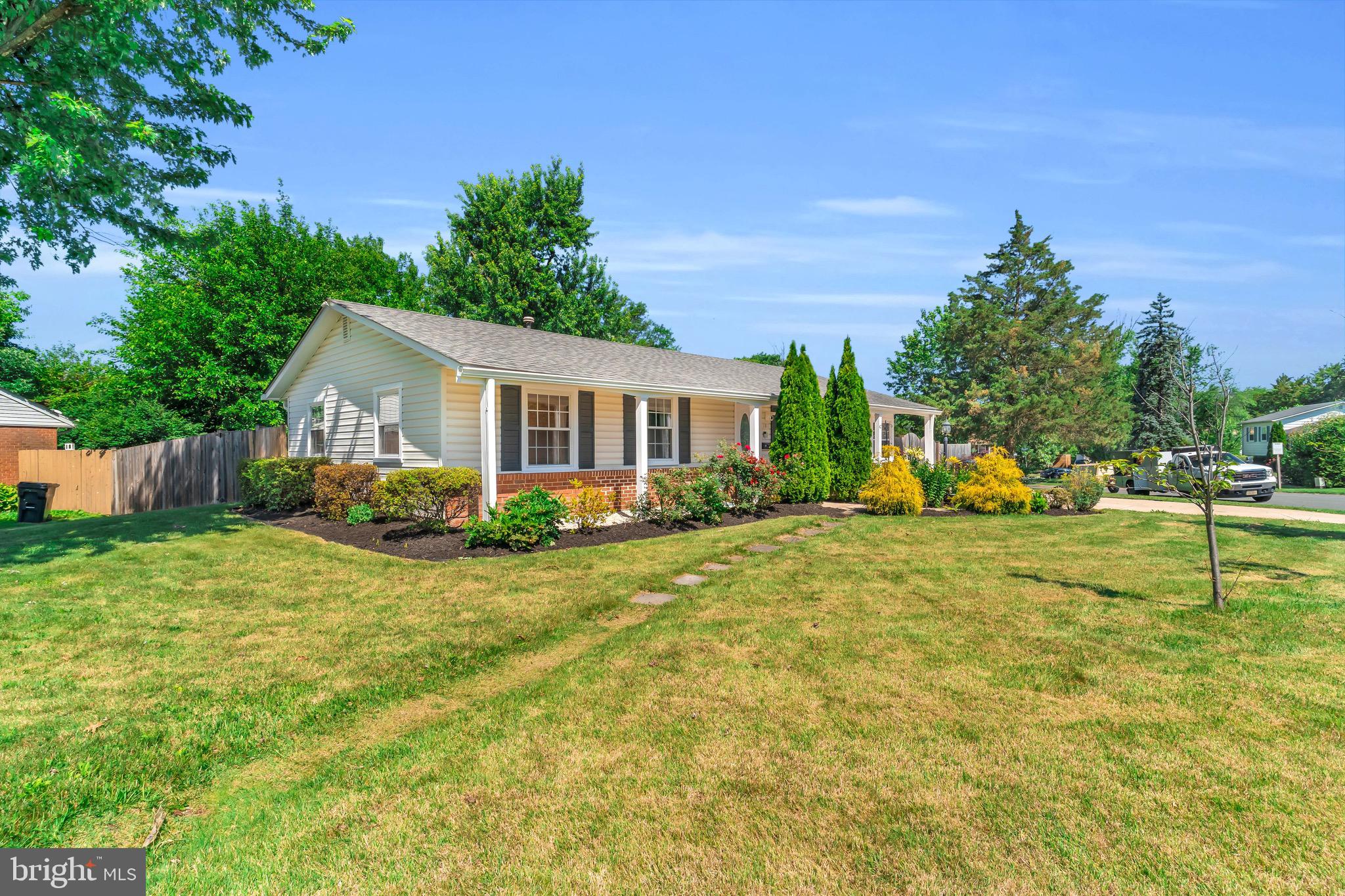 101 West Beech Road Sterling, VA 20164 - Photo 2 of 36