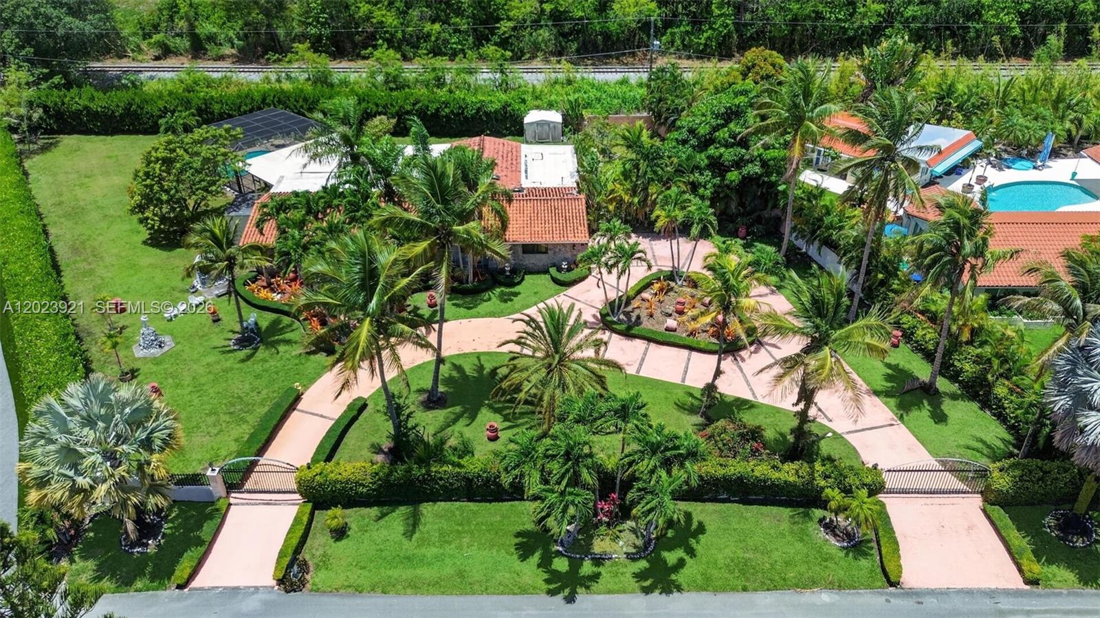8461 Southwest 68th St Road Miami, FL 33143 - Photo 20 of 65