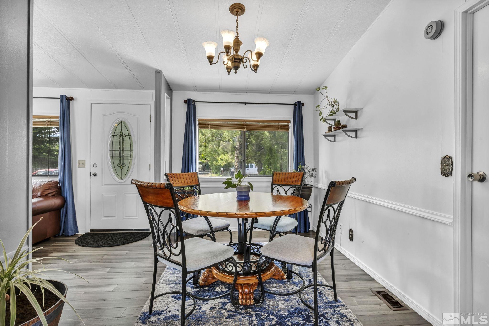 3990 Sandpiper Drive Reno, NV 89508 - Photo 8 of 40 Photo 8