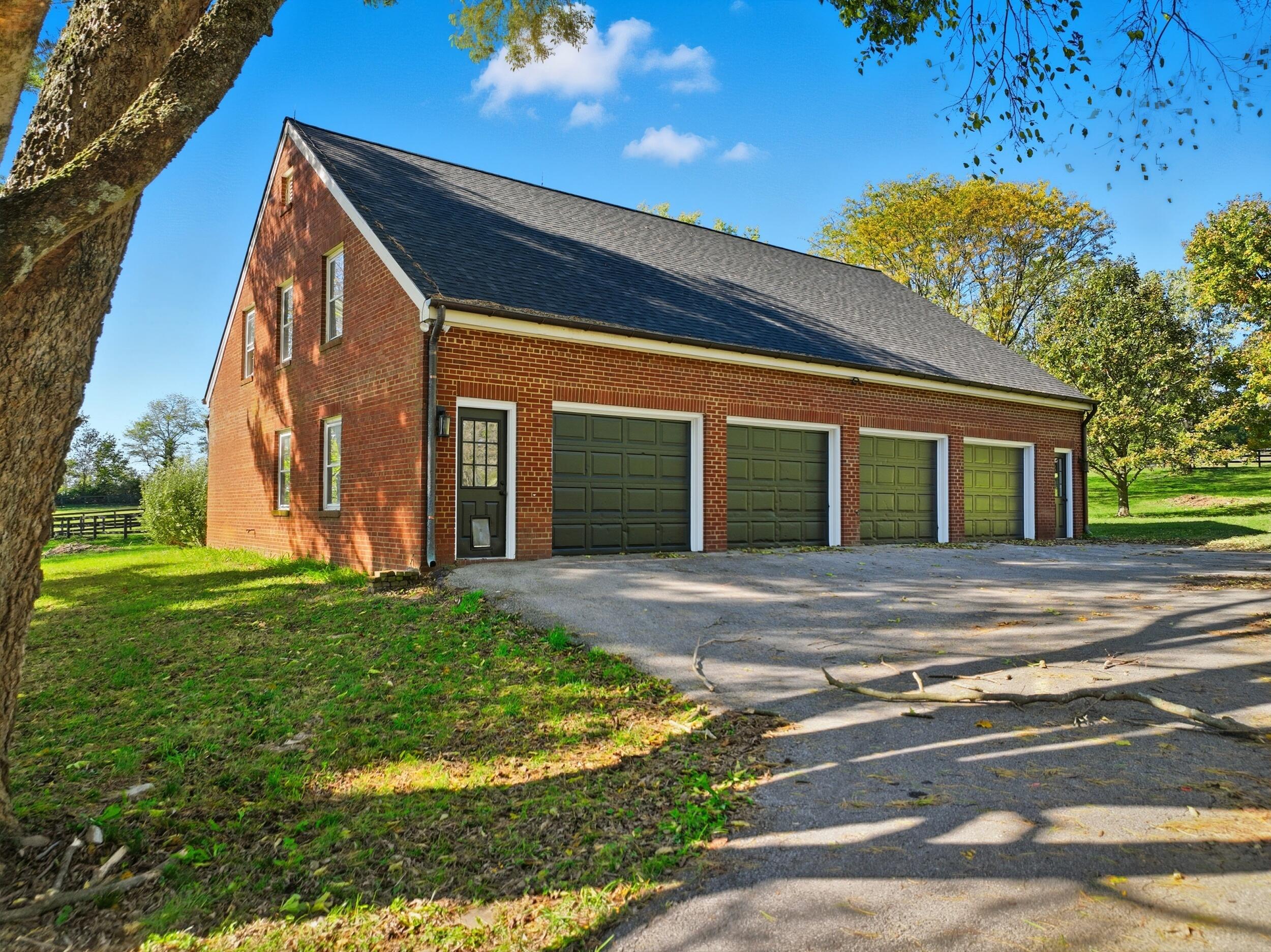 3725 Bowman Mill Road Lexington, KY 40513 - Photo 49 of 70 17_dji_0321