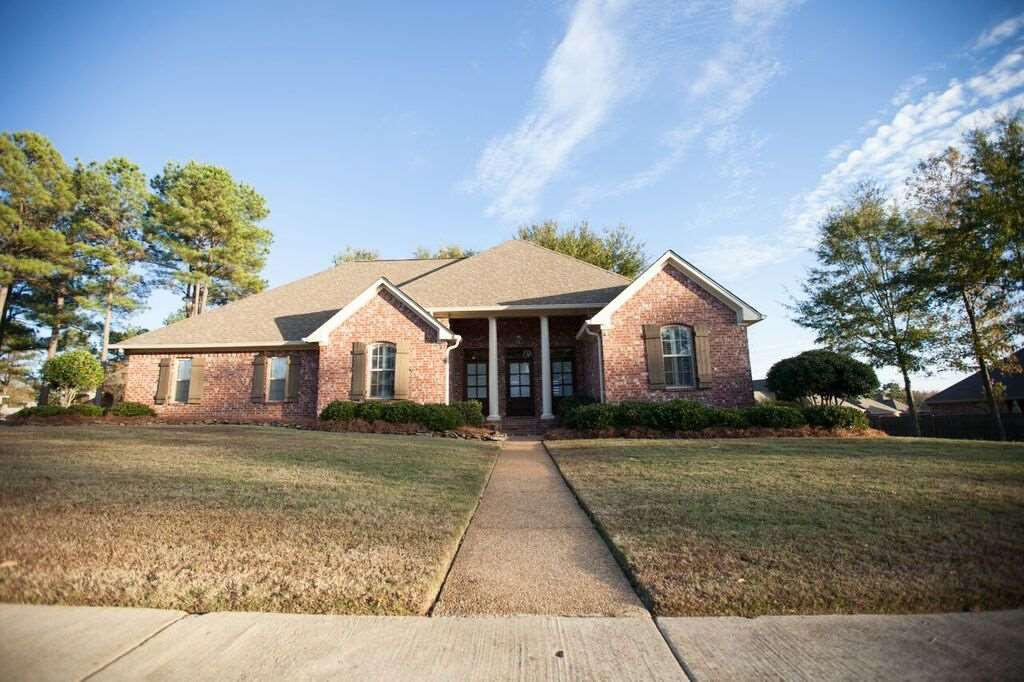 124 Ashbrooke Boulevard Madison, MS 39110 - Photo 5 of 49 Photo 5