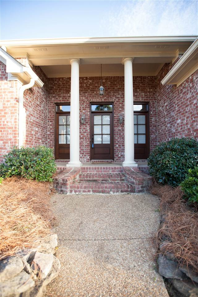 124 Ashbrooke Boulevard Madison, MS 39110 - Photo 9 of 49 Photo 9