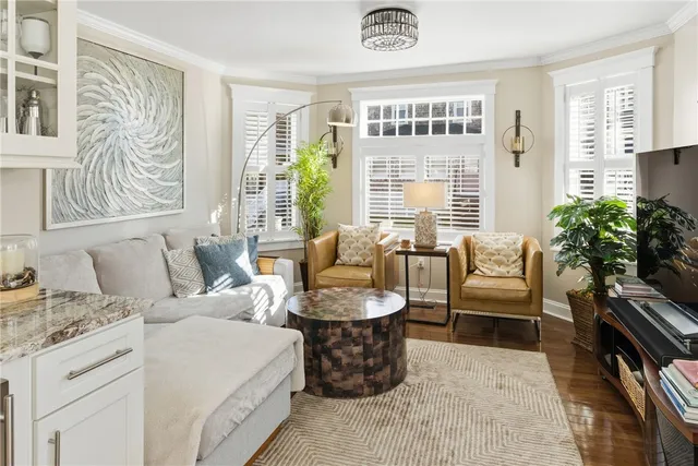 $1,250,000 | 15 Vaughan Avenue, Newport, RI 02840