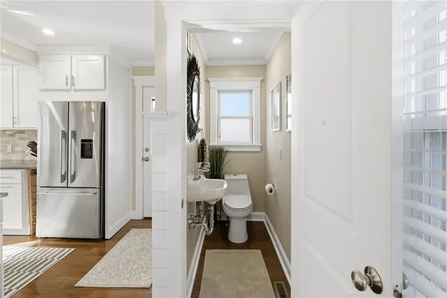 $1,250,000 | 15 Vaughan Avenue, Newport, RI 02840