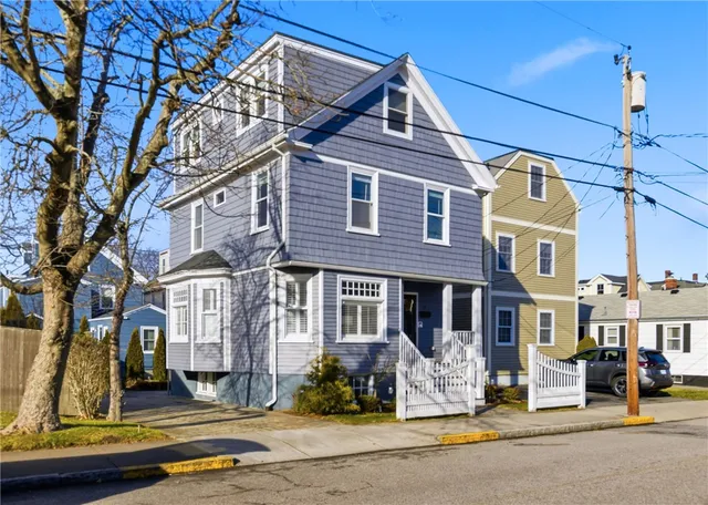 $1,250,000 | 15 Vaughan Avenue, Newport, RI 02840