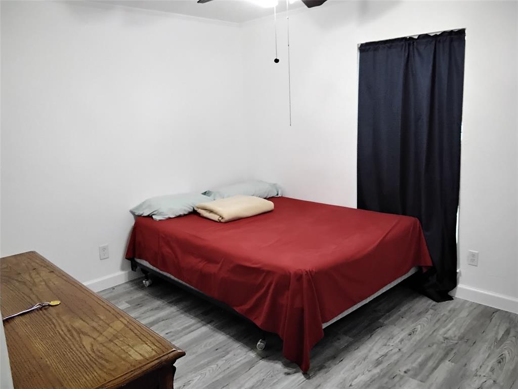 5036 Arbor Glen Road The Colony, TX 75056 - Photo 20 of 38 Second Bedroom